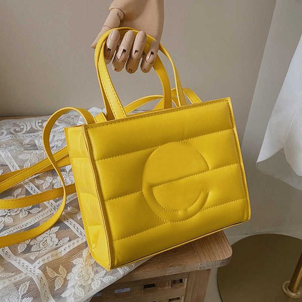 shoulder bags e tote bag telbag shoulder designers handbag women fashion print luxury bag leather vintage shopper bags 230110
shoulder bags e tote bag telbag shoulder designers handbag women fashion print luxury bag leather vintage shopper bags 230110