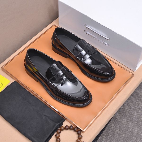 2023 men breathable formal dress shoes men's business genuine leather casual loafers male office wedding footwear flats size 38-45, Black
2023 men breathable formal dress shoes men's business genuine leather casual loafers male office wedding footwear flats size 38-45, Black