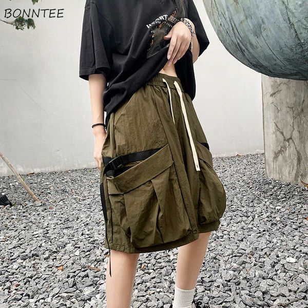 men's shorts shorts men streetwear european stylish hip hop casual baggy design big pockets all-match fashion handsome cool trousers g2, White;black
men's shorts shorts men streetwear european stylish hip hop casual baggy design big pockets all-match fashion handsome cool trousers g2, White;black