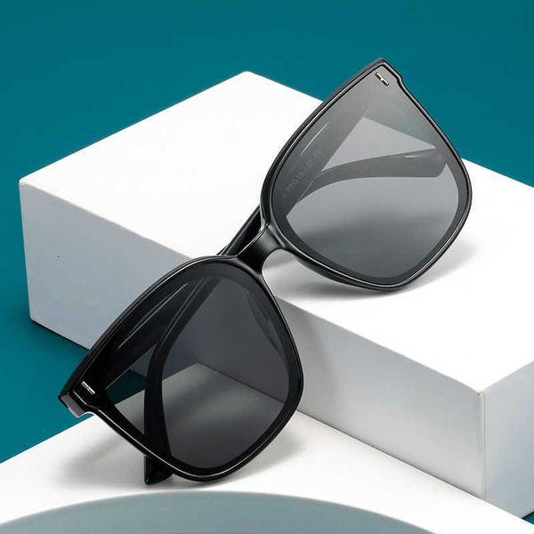sunglasses 2021 new gm women's summer sunscreen and anti ultraviolet men's korean version tide net red big face advanced feeling, White;black
sunglasses 2021 new gm women's summer sunscreen and anti ultraviolet men's korean version tide net red big face advanced feeling, White;black