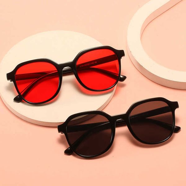 digital p frame sunglasses 2021 ins tiktok red sun fashion big box korean version harold glasses., White;black
digital p frame sunglasses 2021 ins tiktok red sun fashion big box korean version harold glasses., White;black