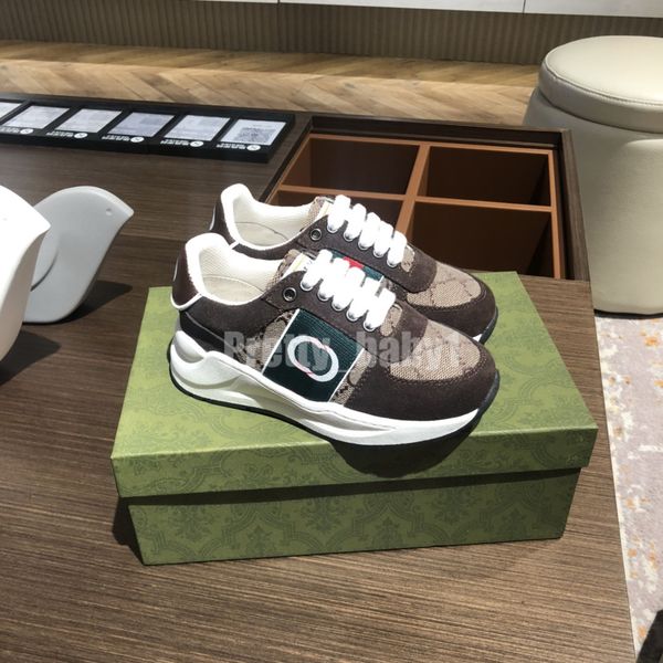 new kids sneakers outdoor boys children basketball shoes non-slip sport shoes footwear children shoes boys basket trainer, Black;red
new kids sneakers outdoor boys children basketball shoes non-slip sport shoes footwear children shoes boys basket trainer, Black;red