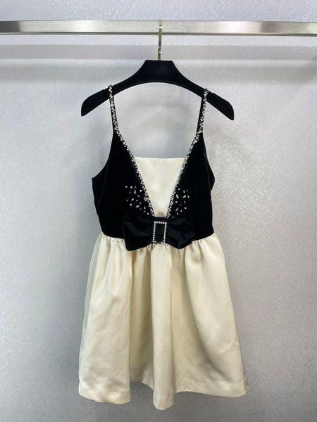 miu new summer dresses for women 2023 fashion sling dress tube dress bowknot dress dinner party dresses logo bohemian wedding dress birthday, White;black
miu new summer dresses for women 2023 fashion sling dress tube dress bowknot dress dinner party dresses logo bohemian wedding dress birthday, White;black