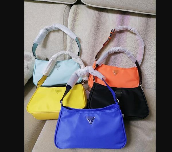 man womens luxurys designers bags handbags cleo hobo purses nylon chain lady handbag crossbody shoulder wholesale totes fashion wallet bag
man womens luxurys designers bags handbags cleo hobo purses nylon chain lady handbag crossbody shoulder wholesale totes fashion wallet bag