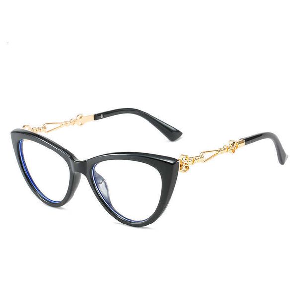 sunglasses new fashion cat's eye glasses women's wear anti blue flat lens personalized, White;black
sunglasses new fashion cat's eye glasses women's wear anti blue flat lens personalized, White;black