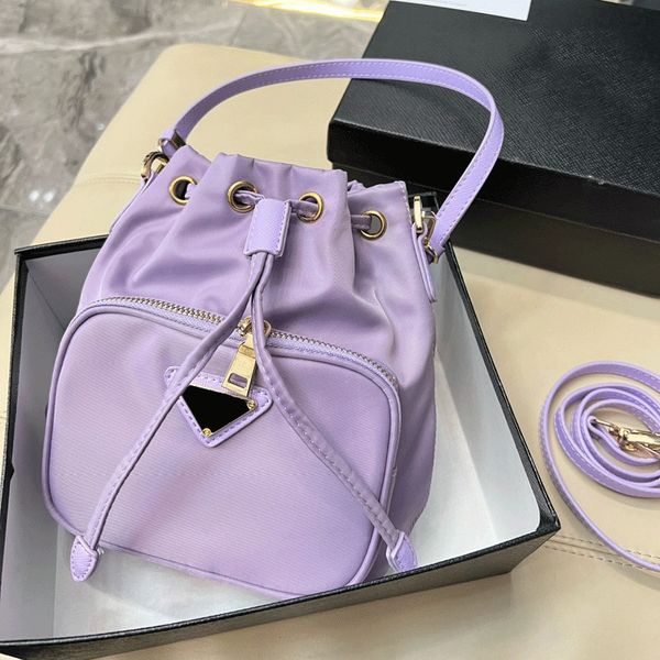 shoulder bags bucket designer women shopping bag mini fashion handbags spring summer crossbody decorative
shoulder bags bucket designer women shopping bag mini fashion handbags spring summer crossbody decorative