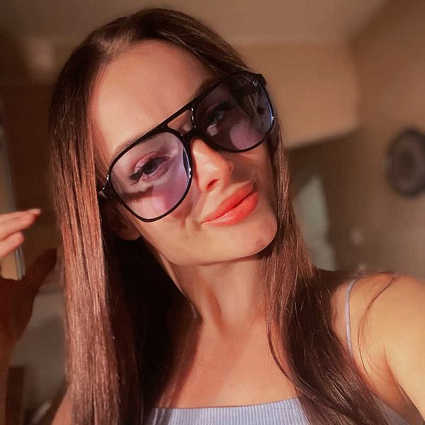 fashion new double beam personalized sunglasses ins style casual sunglasses hip hop sunglasses with box, Black
fashion new double beam personalized sunglasses ins style casual sunglasses hip hop sunglasses with box, Black