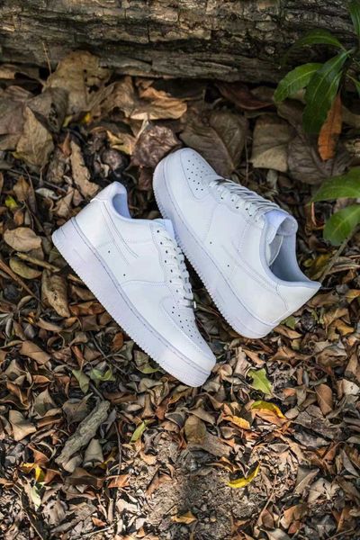 2023 1s sky new designer running outdoor og tn white black low basketball shoes sneaker men women sports originality casual retro classic 36
2023 1s sky new designer running outdoor og tn white black low basketball shoes sneaker men women sports originality casual retro classic 36