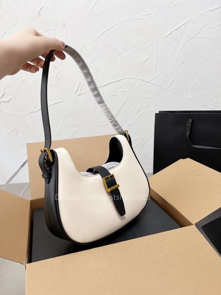 fashion women's underarm bag designer bag one-shoulder portable fashion trend versatile colors
fashion women's underarm bag designer bag one-shoulder portable fashion trend versatile colors