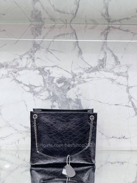 fashion luxury designer bag women's shopping bag one-shoulder portable black large-capacity leather comfort
fashion luxury designer bag women's shopping bag one-shoulder portable black large-capacity leather comfort