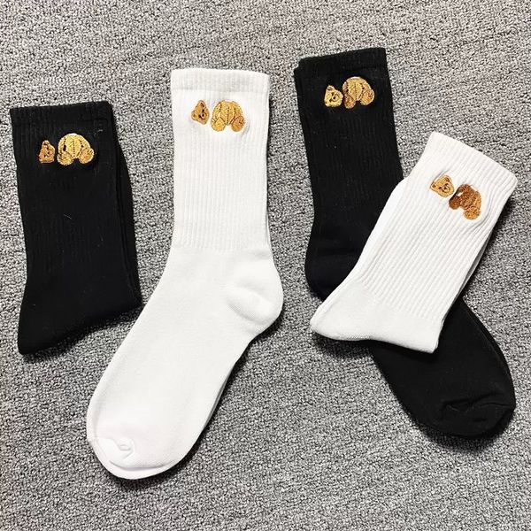 2023 black and white womens cotton socks style personalized embroidery broken head bear online popular fashion sports trendy cotton sock n1
2023 black and white womens cotton socks style personalized embroidery broken head bear online popular fashion sports trendy cotton sock n1