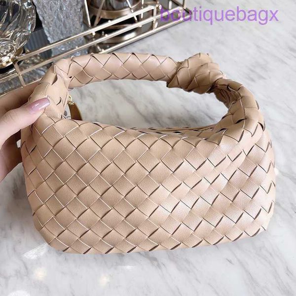 knotted 2023 designer jodies bottegas bags jodiebag woven venetas handbag armpit hand bag ox horn cloud fashion women's azw5 y0ni 3nhq
knotted 2023 designer jodies bottegas bags jodiebag woven venetas handbag armpit hand bag ox horn cloud fashion women's azw5 y0ni 3nhq