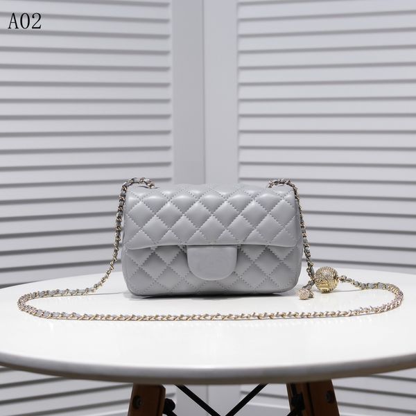 brand ladies fashion shoulder bag designer tote chain letter print crossbody fashion dinner portable european and american versatile
brand ladies fashion shoulder bag designer tote chain letter print crossbody fashion dinner portable european and american versatile