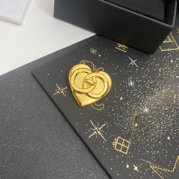2023 c18k gold plated lotus love brooch with rhinestone embellishment fashion noble broche luxury brooch designer jewelry high quality, Gray
2023 c18k gold plated lotus love brooch with rhinestone embellishment fashion noble broche luxury brooch designer jewelry high quality, Gray