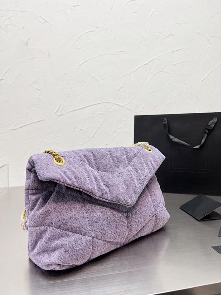luxury designer bag women handbag one shoulder messenger chain washable comfortable soft and fashionable
luxury designer bag women handbag one shoulder messenger chain washable comfortable soft and fashionable