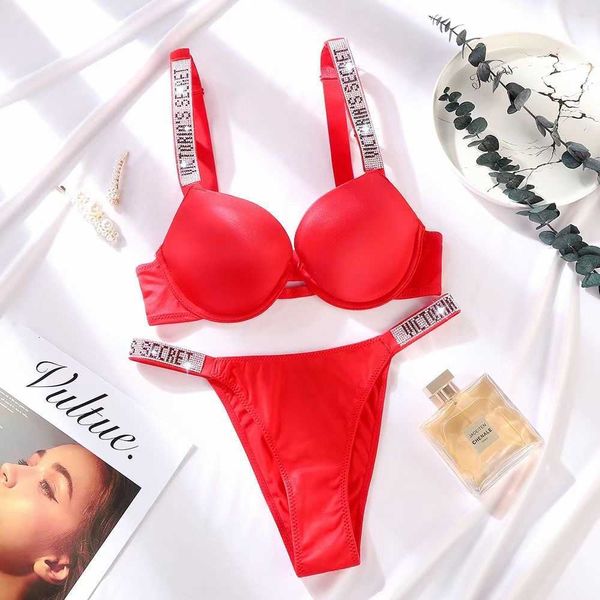 bras sets rhinestone women lace diamondadjustable set lingerie v push up plus siz, Red;black
bras sets rhinestone women lace diamondadjustable set lingerie v push up plus siz, Red;black