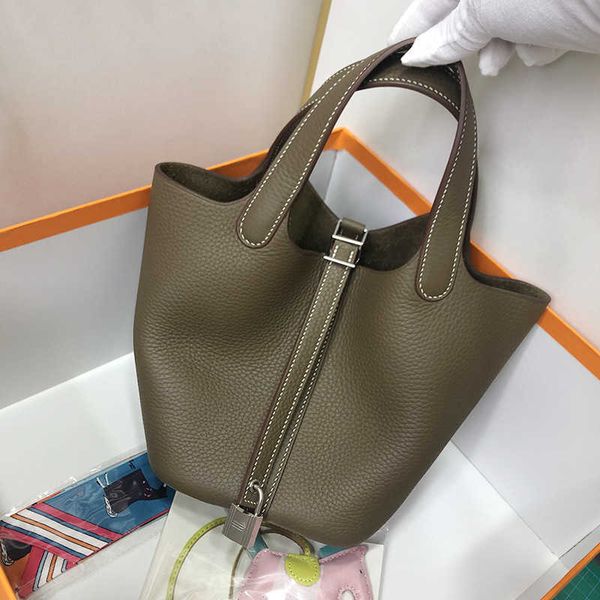 original designer herms bag picotin locks 2023 women basket s bucket wax thread sewing 18 22cm bags handbag h689 cvn bhcx
original designer herms bag picotin locks 2023 women basket s bucket wax thread sewing 18 22cm bags handbag h689 cvn bhcx
