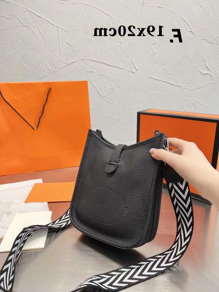 cross bags shoulder designer bag ladies letter body square large handbag claic gold chain bag flap light hardware 2023 bucket phone bag mini
cross bags shoulder designer bag ladies letter body square large handbag claic gold chain bag flap light hardware 2023 bucket phone bag mini