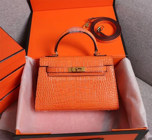 2023 popular tote bag, shoulder bag, messenger bag, handbag, layer, calf leather bag, large capacity, multiple sizes, multiple colors
2023 popular tote bag, shoulder bag, messenger bag, handbag, layer, calf leather bag, large capacity, multiple sizes, multiple colors