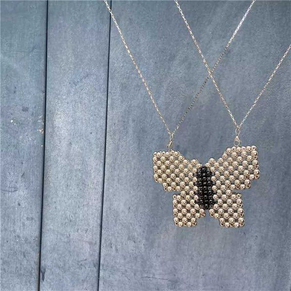 mini pretty girl beaded bag small flower five-point star mini women's copper chain 230304
mini pretty girl beaded bag small flower five-point star mini women's copper chain 230304
