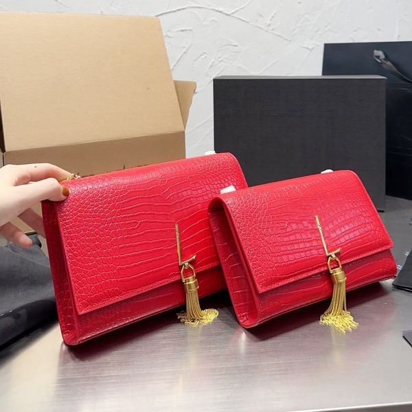 luxurys handbag designer bag small purese for women cute tote work phone bags black crossbody bag totes purses designer woman handbag quilte
luxurys handbag designer bag small purese for women cute tote work phone bags black crossbody bag totes purses designer woman handbag quilte