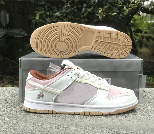 men womens shoes sb low year of the rabbit sb outdoor basketball sneakers fd4203-211 with original box us 5.5-12
men womens shoes sb low year of the rabbit sb outdoor basketball sneakers fd4203-211 with original box us 5.5-12