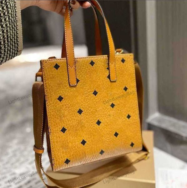 tote hand bag designer fashion messenger leather wallet quality crossbody leather for women classic famous brand shopping purses 220921
tote hand bag designer fashion messenger leather wallet quality crossbody leather for women classic famous brand shopping purses 220921