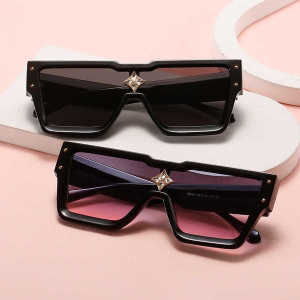 sunglasses new fashion large frame men's and women's diamond inlaid one piece ins domineering cool glasses, White;black
sunglasses new fashion large frame men's and women's diamond inlaid one piece ins domineering cool glasses, White;black