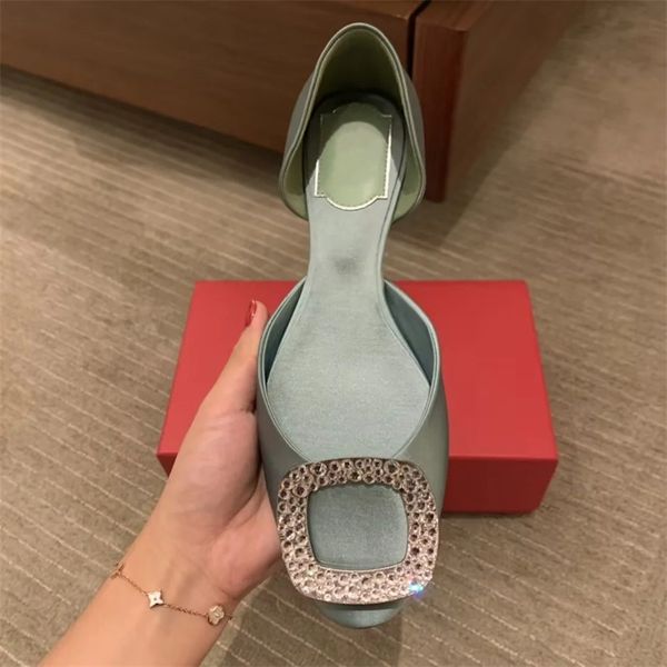 shoes dress 23s brand designer flat heel diamond silk womens party rhinestone and versatile banquet loafers multicolour in size 35-41
shoes dress 23s brand designer flat heel diamond silk womens party rhinestone and versatile banquet loafers multicolour in size 35-41