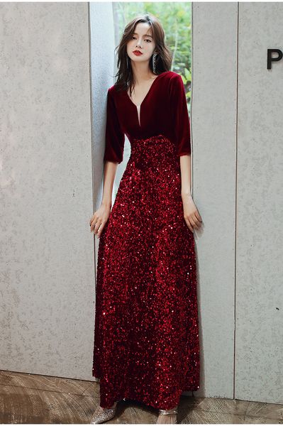 2023 evening dresses long prom gowns velvet with shining sequins burgundy party dress, Black;red
2023 evening dresses long prom gowns velvet with shining sequins burgundy party dress, Black;red