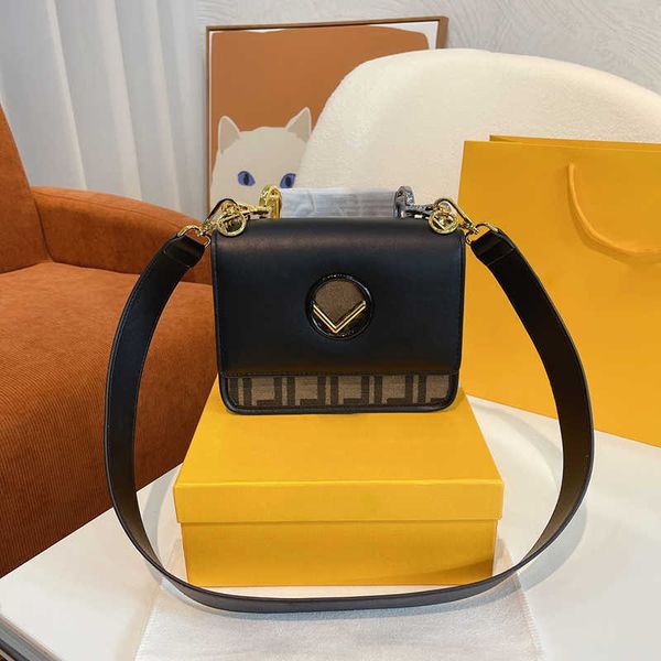 designer bag baguette handbags leather shoulder bags for women fashion letter print crossbody bags lady messenger bag purse hansbag wallet 2
designer bag baguette handbags leather shoulder bags for women fashion letter print crossbody bags lady messenger bag purse hansbag wallet 2