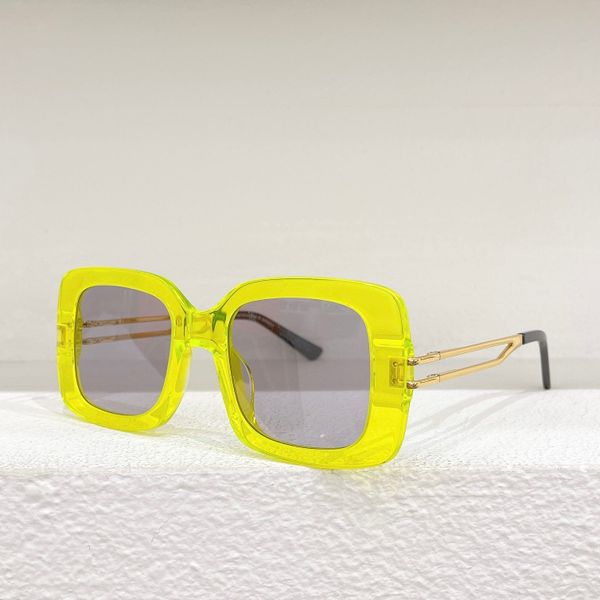 Fashion L cool Glasses Sunglasses For Women and Men Summer 1312 Designers Style Anti-Ultraviolet Retro Plate Full Frame Random Box
Fashion L cool Glasses Sunglasses For Women and Men Summer 1312 Designers Style Anti-Ultraviolet Retro Plate Full Frame Random Box