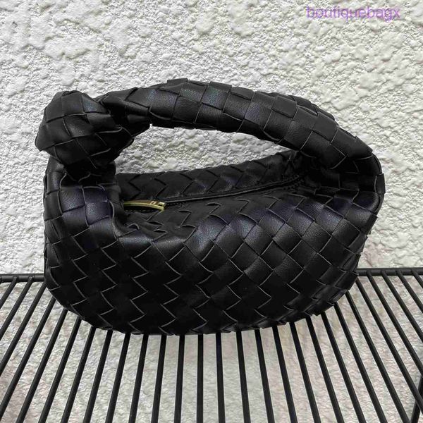cowhide mini jodi bag women knot clutch bag leather weaving jode bags luxury designer weave handbag brand hobo knit tote wallet lady xce9 6t
cowhide mini jodi bag women knot clutch bag leather weaving jode bags luxury designer weave handbag brand hobo knit tote wallet lady xce9 6t