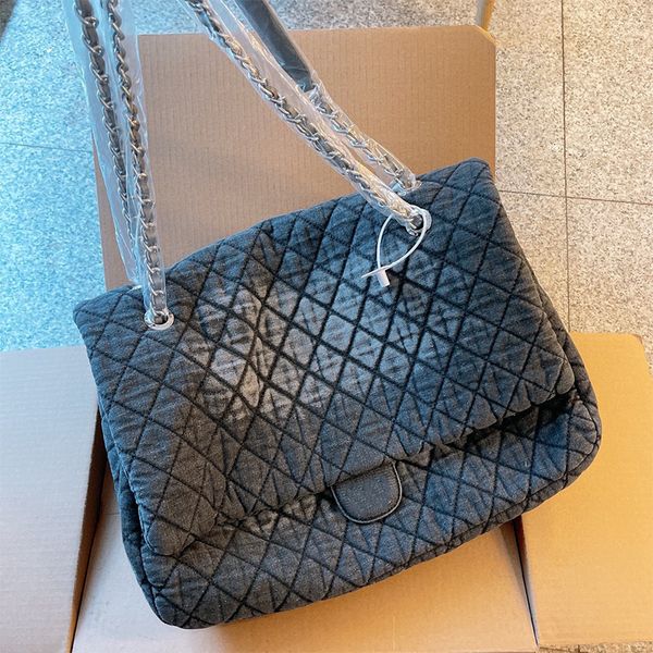 luxury designer bag women tote bags luxurys handbag cross body large totes fashion shoulder bag purse classic quilting cowboy shopping handb
luxury designer bag women tote bags luxurys handbag cross body large totes fashion shoulder bag purse classic quilting cowboy shopping handb