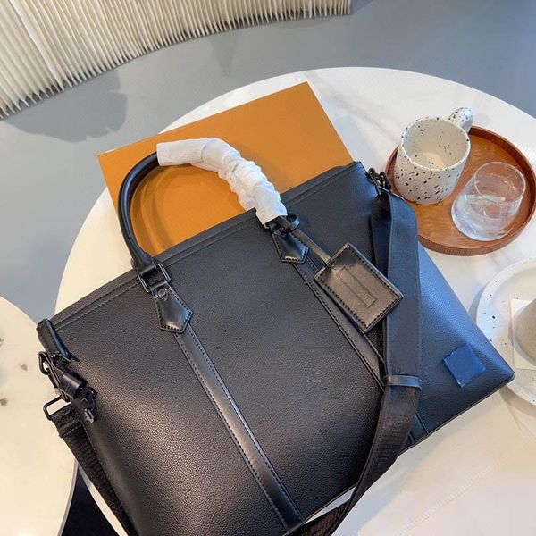 men designer bags fashion quality soft leather handbags clutch purse crossbody first shoulder bag
men designer bags fashion quality soft leather handbags clutch purse crossbody first shoulder bag