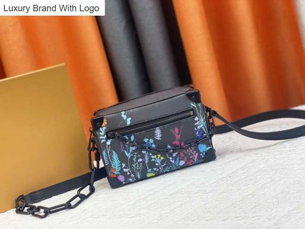 l bag handbags mini soft trunk chain handbag shoulder bags pre-fall 2022 chain-link handle bag mens women designer luxury clutch monograms b, Black
l bag handbags mini soft trunk chain handbag shoulder bags pre-fall 2022 chain-link handle bag mens women designer luxury clutch monograms b, Black