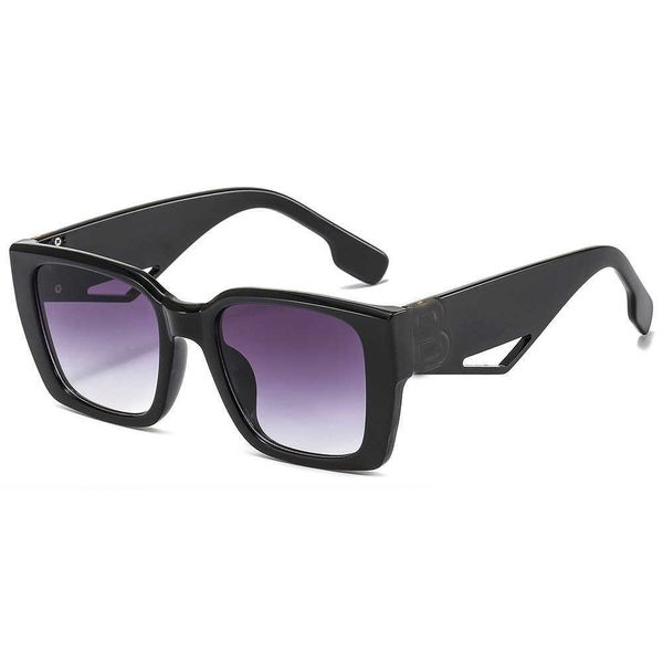 fashionable new men's and women's versatile balencigas women sunglasses personalized letter decorative balencigas sunglasses box p, White;black
fashionable new men's and women's versatile balencigas women sunglasses personalized letter decorative balencigas sunglasses box p, White;black