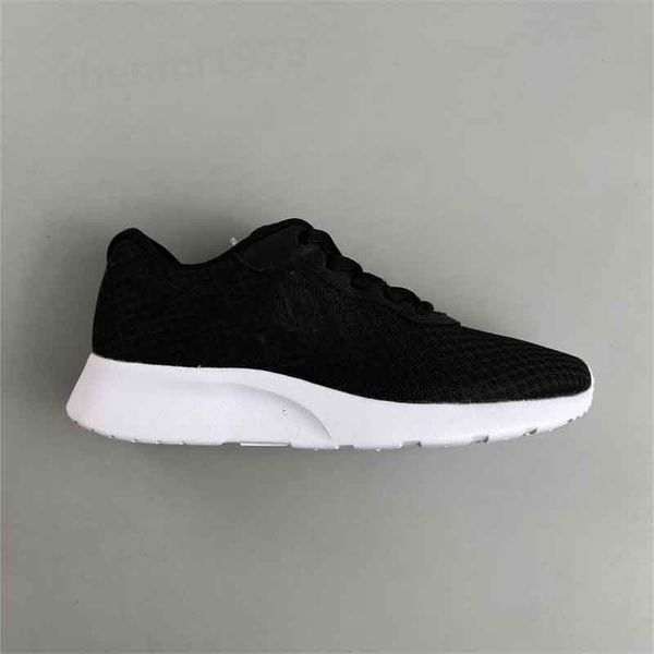 tanjun 3.0 london running shoes men women black white grey red mesh runs outdoor sports sneaker shoes 36-45 c34
tanjun 3.0 london running shoes men women black white grey red mesh runs outdoor sports sneaker shoes 36-45 c34