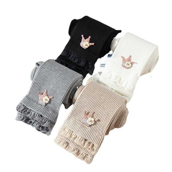 autumn girls' leggings girls' vertical crown nine-point lace pants middle and large chil1en's combed cotton trousers for oute, Blue
autumn girls' leggings girls' vertical crown nine-point lace pants middle and large chil1en's combed cotton trousers for oute, Blue