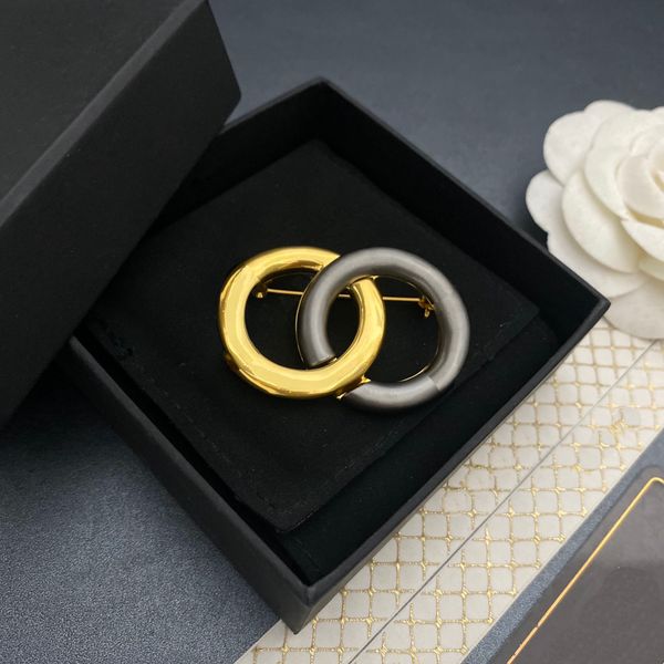 2023 c18k gold plated lotus love brooch with rhinestone embellishment fashion noble broche luxury brooch designer jewelry 103, Gray
2023 c18k gold plated lotus love brooch with rhinestone embellishment fashion noble broche luxury brooch designer jewelry 103, Gray