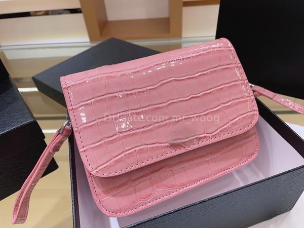 shopping bag 2023 luxury designer women handbag tofu bag crocodile pattern 3 colors available 5a quality
shopping bag 2023 luxury designer women handbag tofu bag crocodile pattern 3 colors available 5a quality