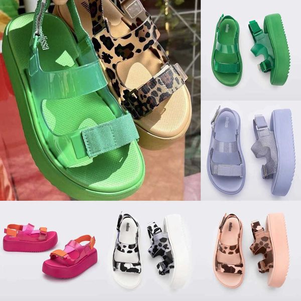 2023 melissa sandals jelly transparent clear sandals for womens designer wedge platform sandal peep toe flip flops foam rubber slippers flat, Black
2023 melissa sandals jelly transparent clear sandals for womens designer wedge platform sandal peep toe flip flops foam rubber slippers flat, Black