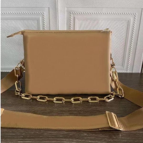 2022 luxurys fashion coussin women designers bag genuine calf leather embossed chain carry purse clutch crossbody louiseity 1 viutonity hand
2022 luxurys fashion coussin women designers bag genuine calf leather embossed chain carry purse clutch crossbody louiseity 1 viutonity hand