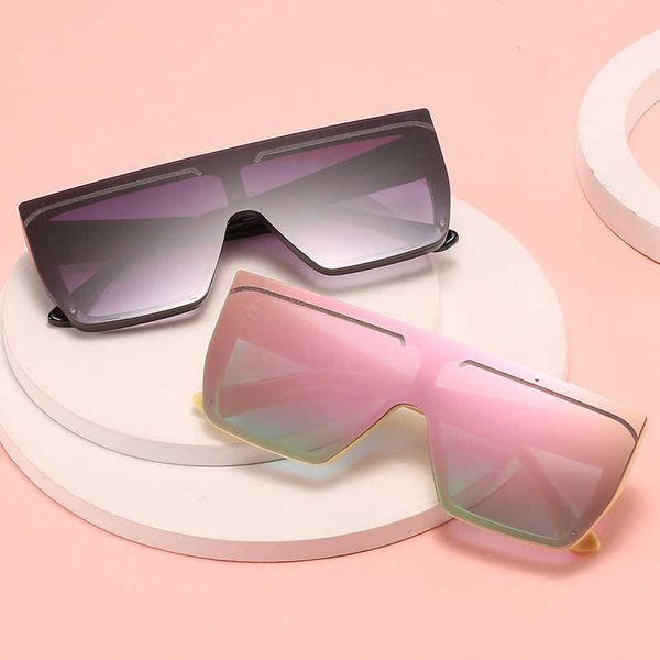 digital p frame sunglasses big frame conjoined trend one piece men's and women's street p personality eyebrow line color film glas, White;black
digital p frame sunglasses big frame conjoined trend one piece men's and women's street p personality eyebrow line color film glas, White;black