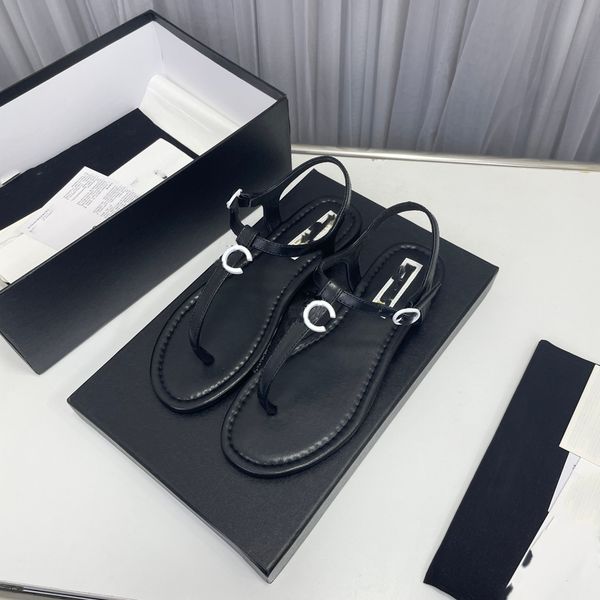 designer cc beach shoes luxury flat sandals fashion women leather channel slides casual slippers sdf
designer cc beach shoes luxury flat sandals fashion women leather channel slides casual slippers sdf