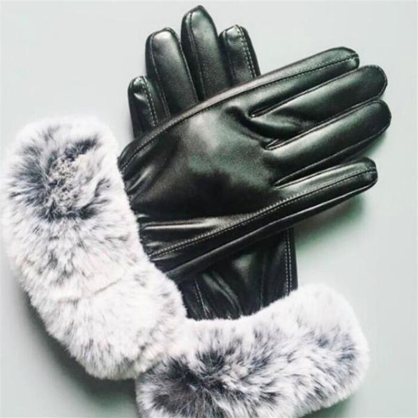 2021 design women' gloves for winter and autumn cashmere mittens gloves with lovely fur ball outdoor sport warm winter glove235m, Blue;gray
2021 design women' gloves for winter and autumn cashmere mittens gloves with lovely fur ball outdoor sport warm winter glove235m, Blue;gray