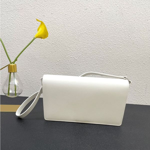 famous brand women's bag tote single shoulder bag underarm bag triumph door lock buckle leather handbag diagonal span bag cowhide purse
famous brand women's bag tote single shoulder bag underarm bag triumph door lock buckle leather handbag diagonal span bag cowhide purse