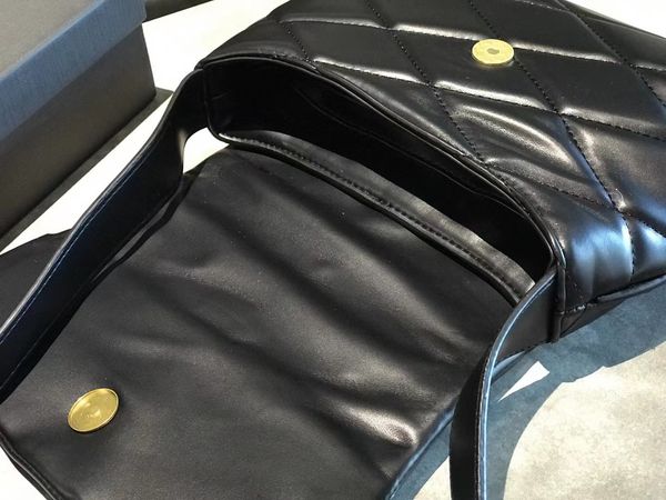 designer bags 2023 new spring and summer shoulder bag texturer hombus genuine leather poplar forest bag womens quilted underarm bag shoulder
designer bags 2023 new spring and summer shoulder bag texturer hombus genuine leather poplar forest bag womens quilted underarm bag shoulder