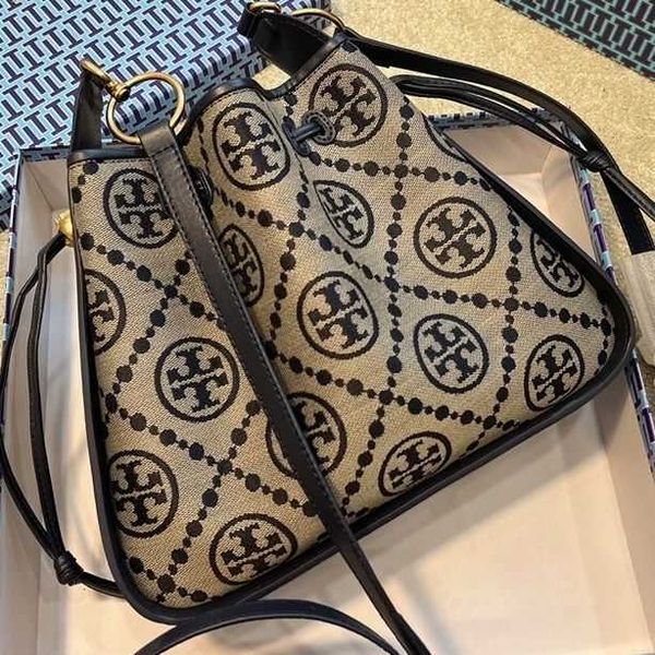 designer bags for women handbags torys the tote bag luxuries fashion crossbody tb handbag shoulder burchs purses 7a wallet kira fleming elea
designer bags for women handbags torys the tote bag luxuries fashion crossbody tb handbag shoulder burchs purses 7a wallet kira fleming elea