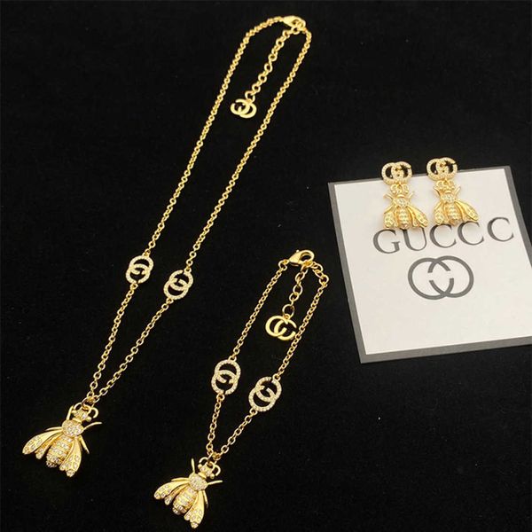 60% off 2023 new luxury fashion jewelry for ancient family necklace women's diamond inlaid bee suit bracelet trend earring head, Silver
60% off 2023 new luxury fashion jewelry for ancient family necklace women's diamond inlaid bee suit bracelet trend earring head, Silver